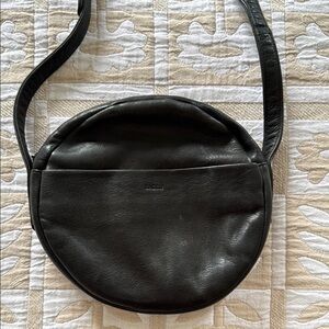 BAGGU Black Leather Circle Crossbody Bag